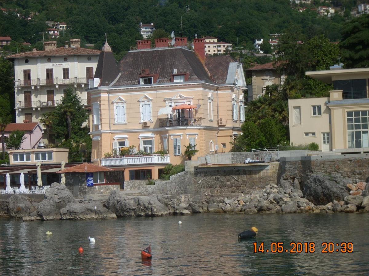 Apartment At Sea Lovran Exterior photo
